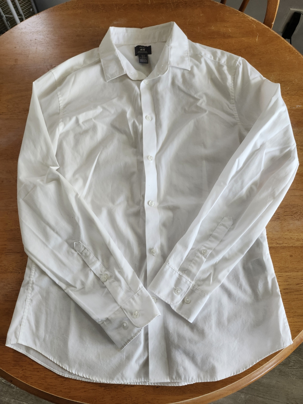 H&M Crisp White Slim Fit Button Up Collared Shirt Medium, Classic, Polished